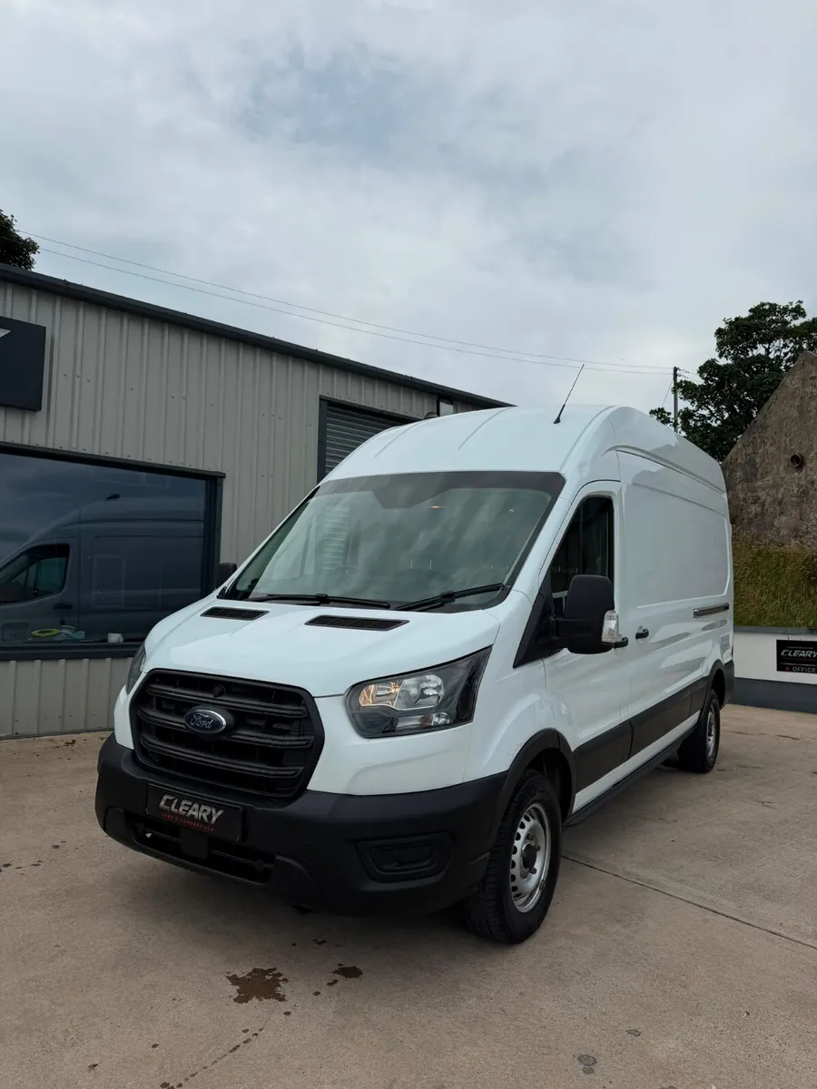 Ford Transit 2022 - Image 2