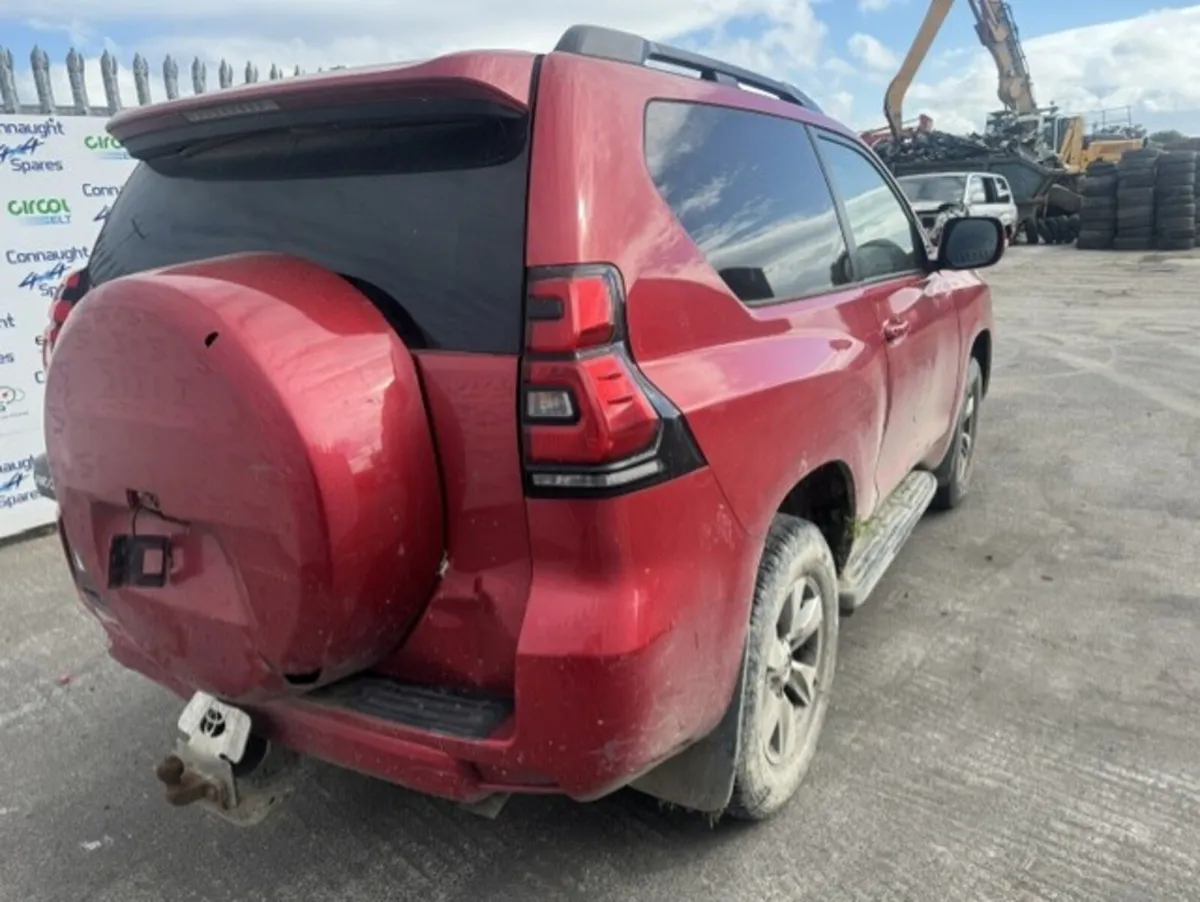 2020 TOYOTA LANDCRUISER JUST IN FOR BREAKING - Image 4