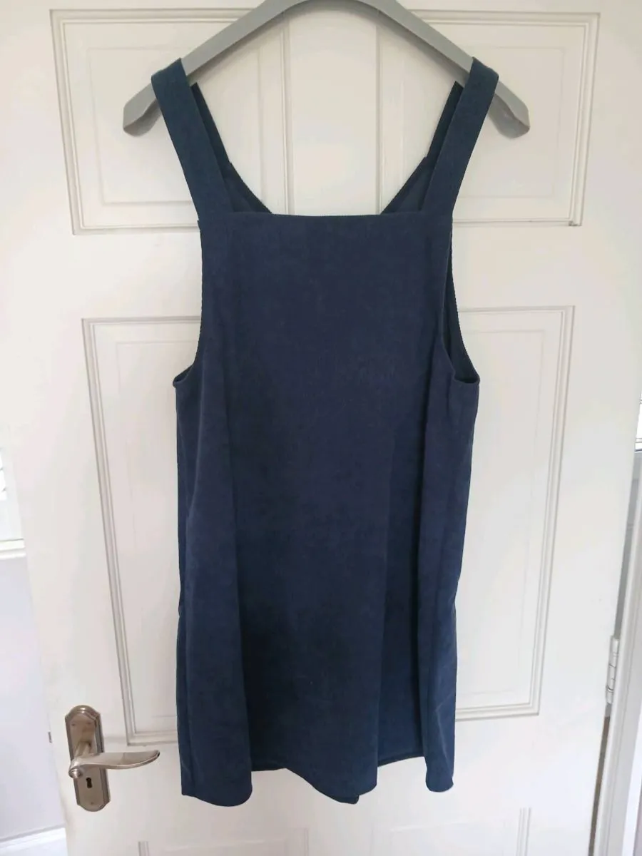 Navy Pinafore Dress €6 - Image 4