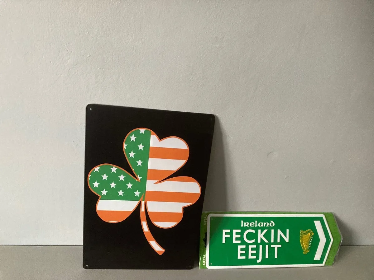 Vintage Style Metal Wall Plaques - Image 4