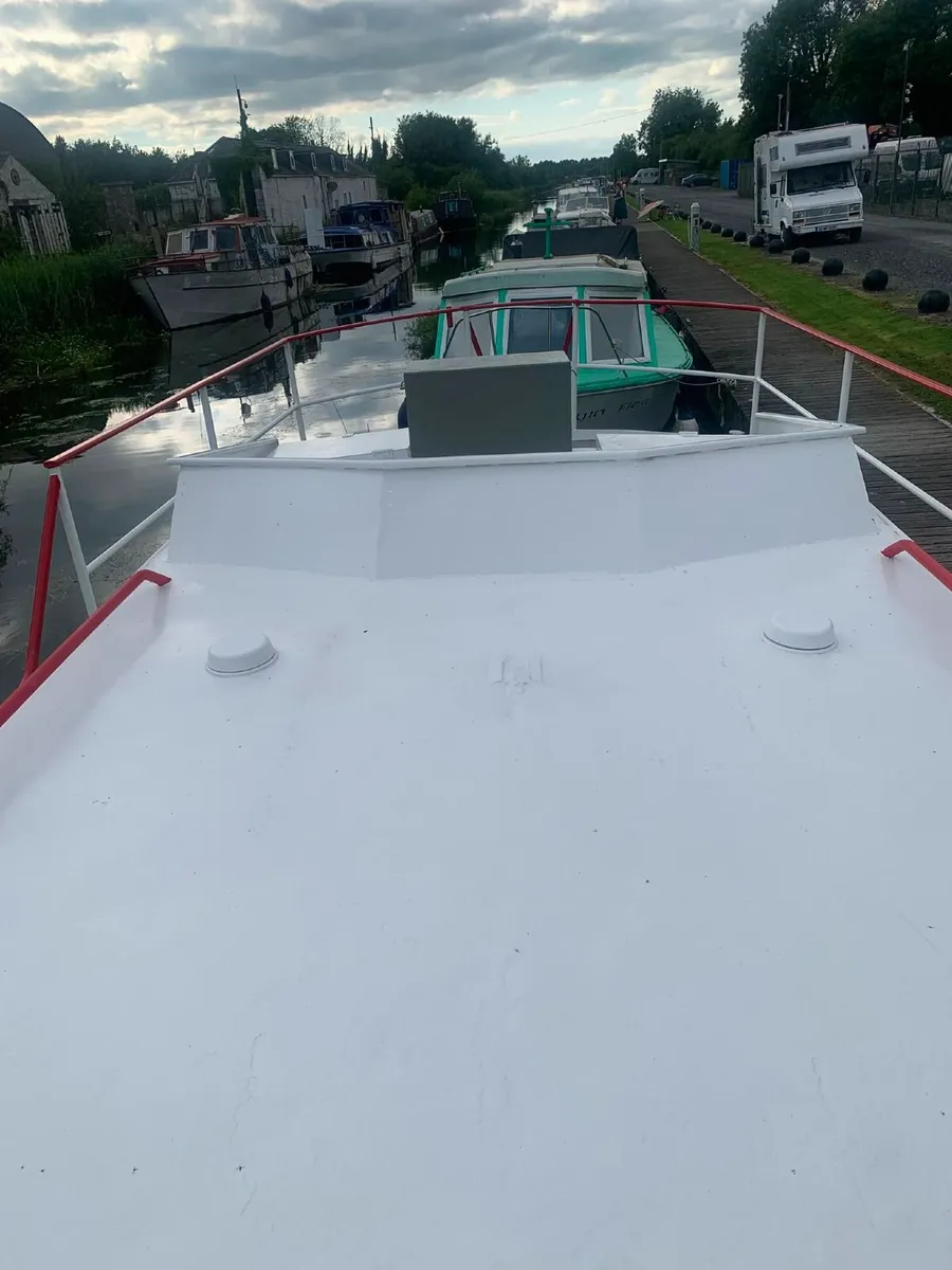 Boat - Image 4