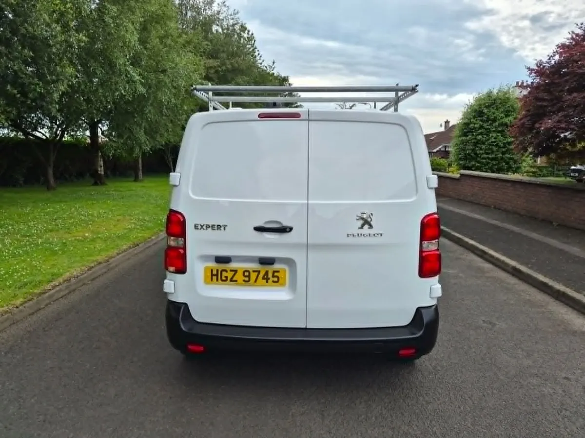 2017 Peugeot Expert S 1.6 HDI 115BHP...LOW MILES - Image 3