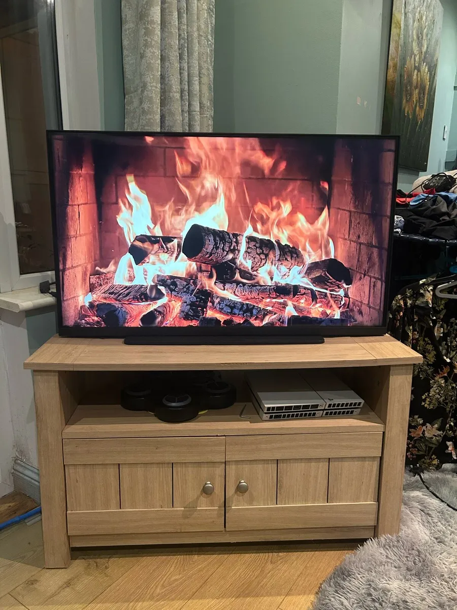 Sky Glass 40” 4K Smart TV  Perfect condition - Image 1