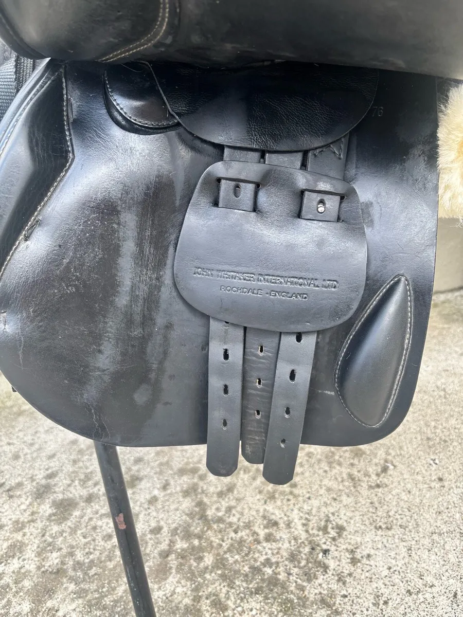 Beautiful John Whitaker saddle - Image 4