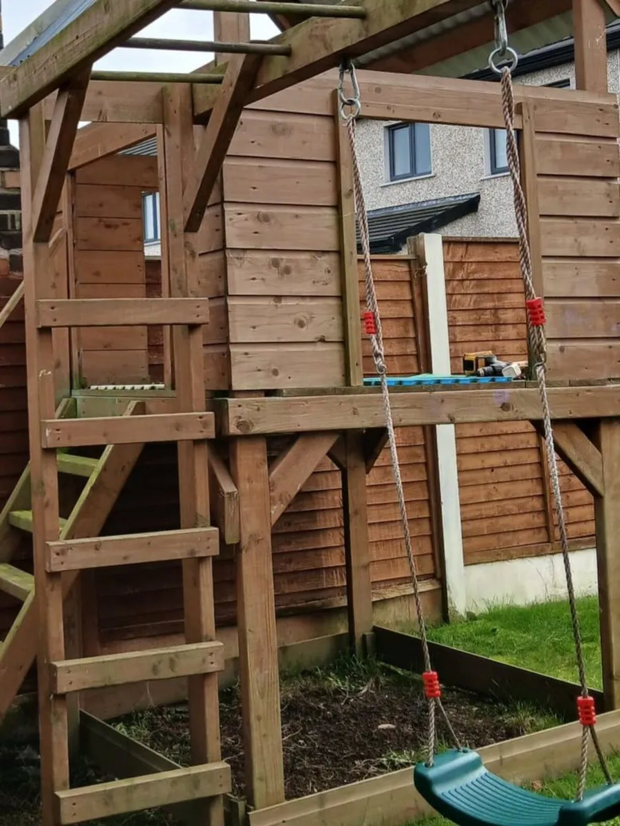 Playhouse - Image 1