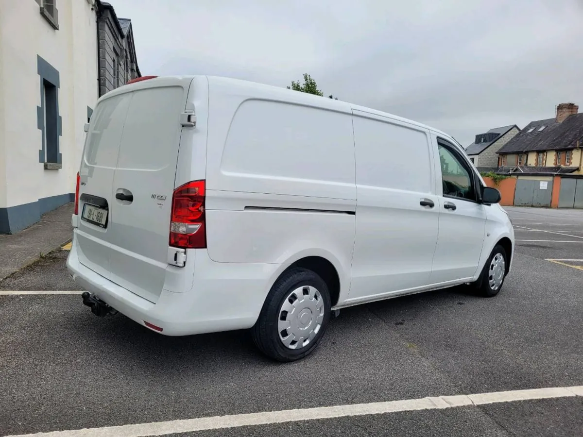 191 MERCEDES VITO LOW MILES CVRT /TAXED. - Image 3
