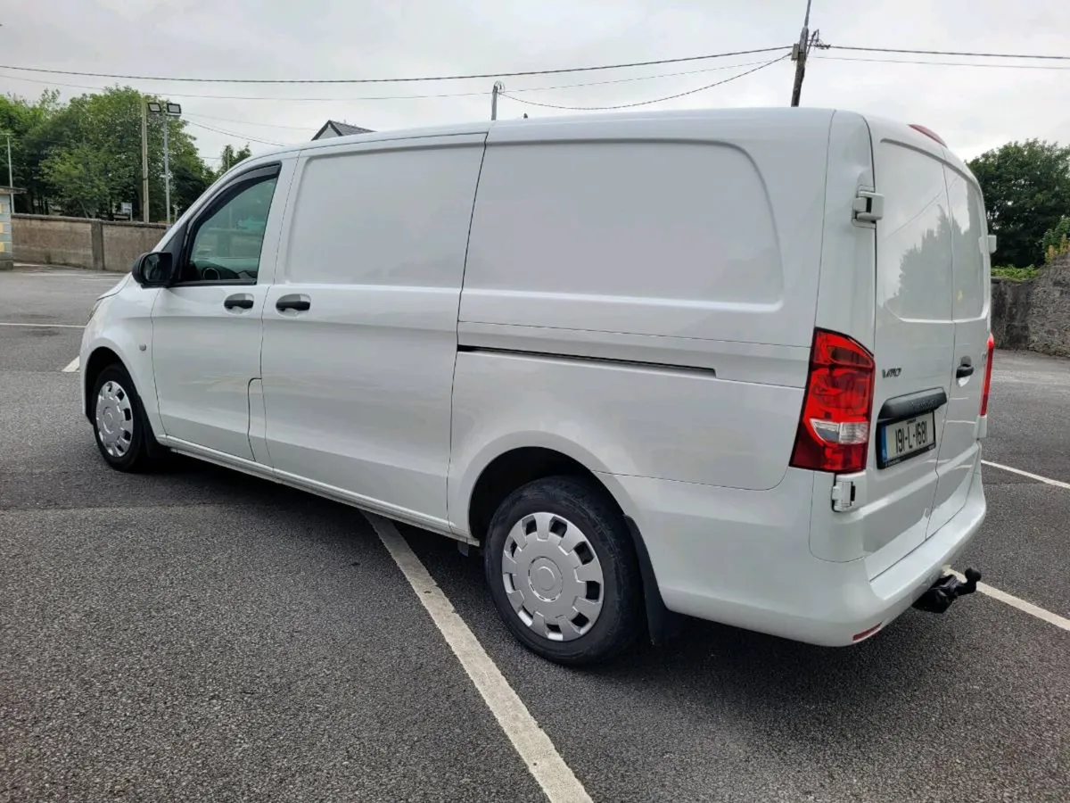 191 MERCEDES VITO LOW MILES CVRT /TAXED. - Image 4