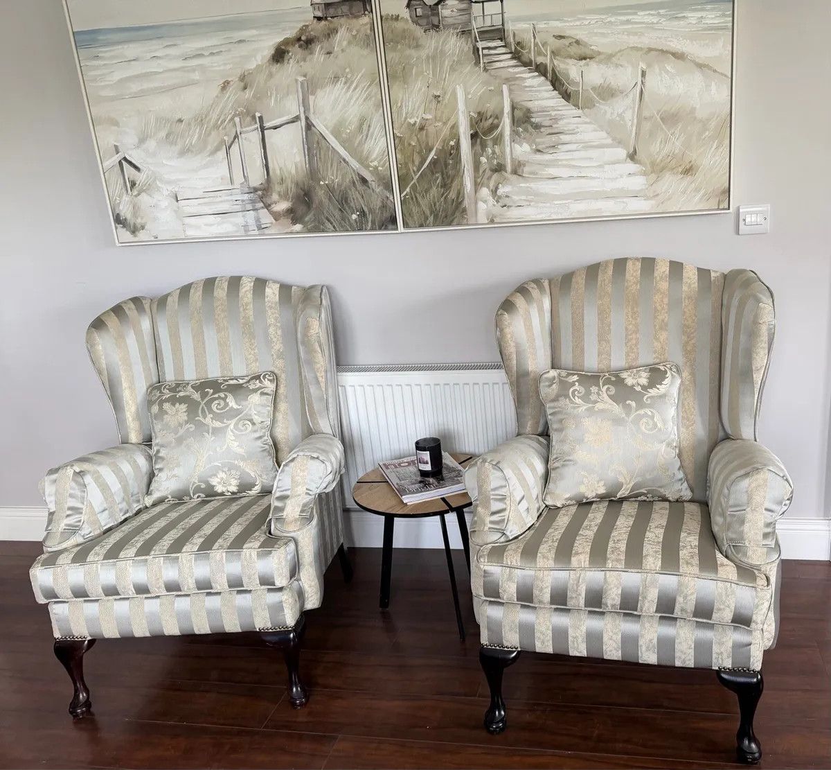 2 MINT CONDITION QUEEN ANN CHAIRS - Image 2