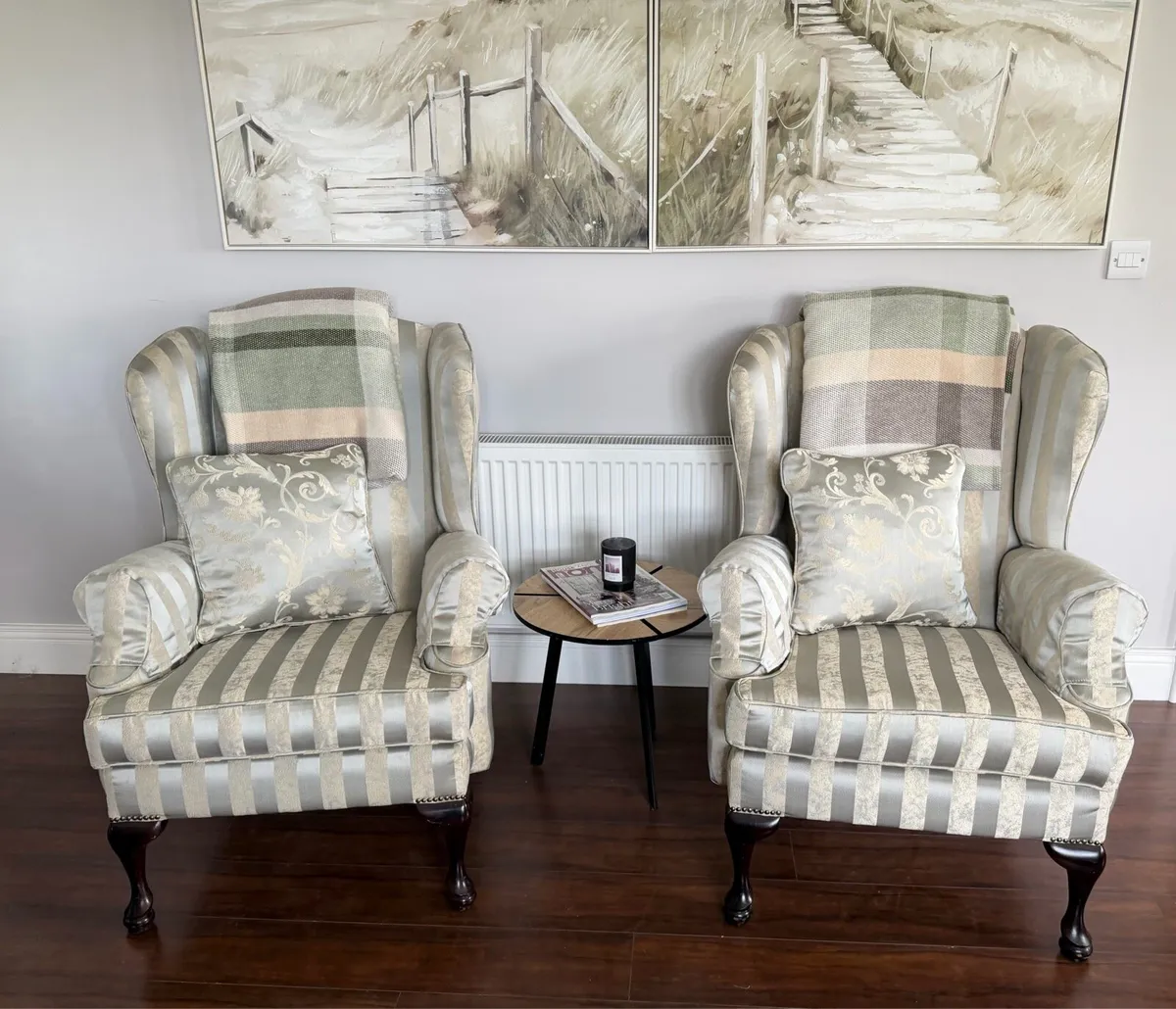 2 MINT CONDITION QUEEN ANN CHAIRS - Image 1