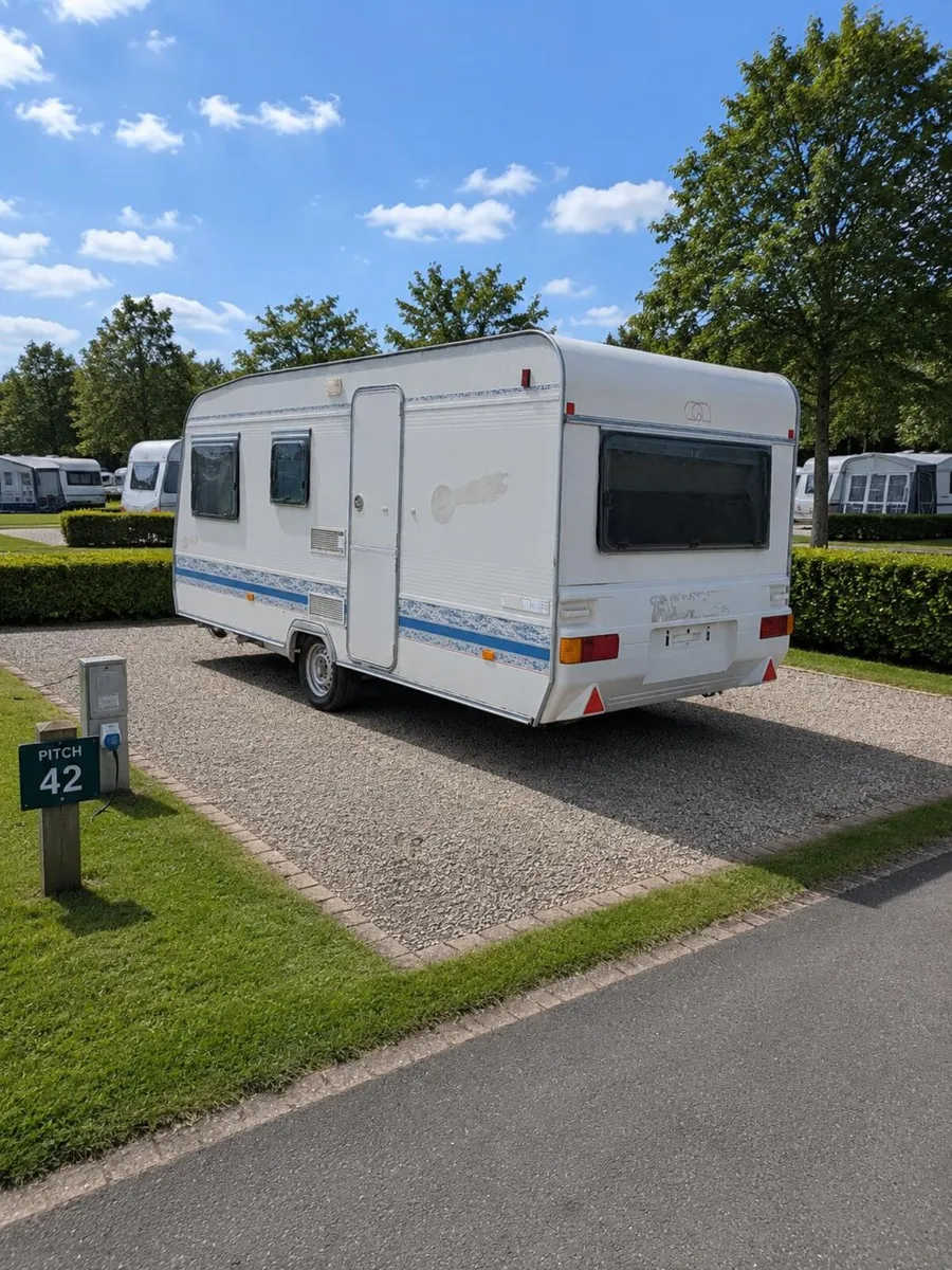 Adria, 5 berth  caravan - Image 3