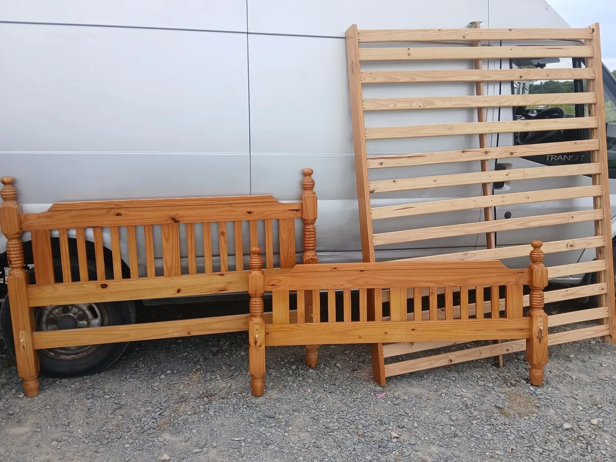 5 foot Pine bed - Image 4