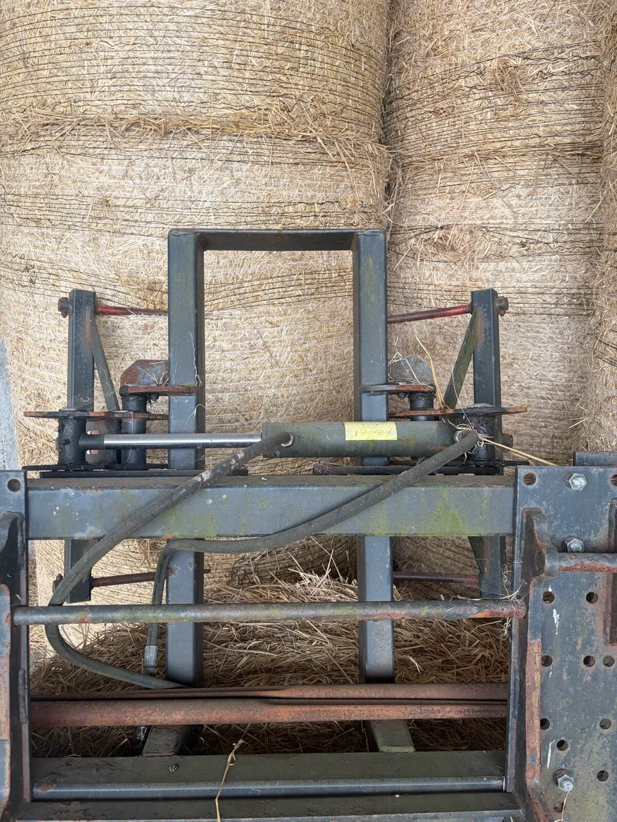 Bale grab - Image 4