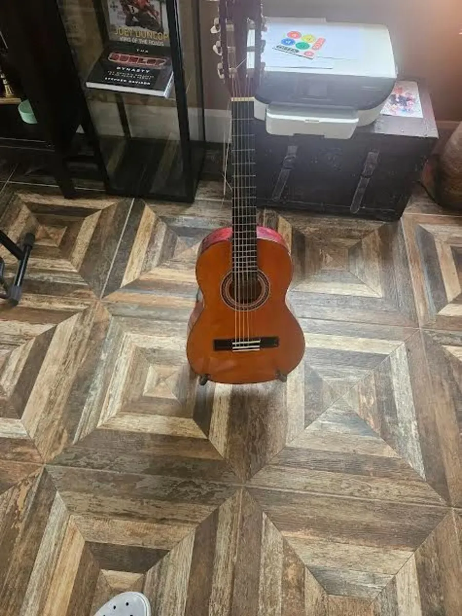 2 Guitars & Amp - Image 2