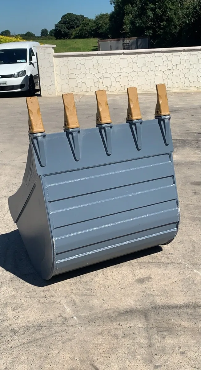 Digging bucket 65mm pins - Image 3