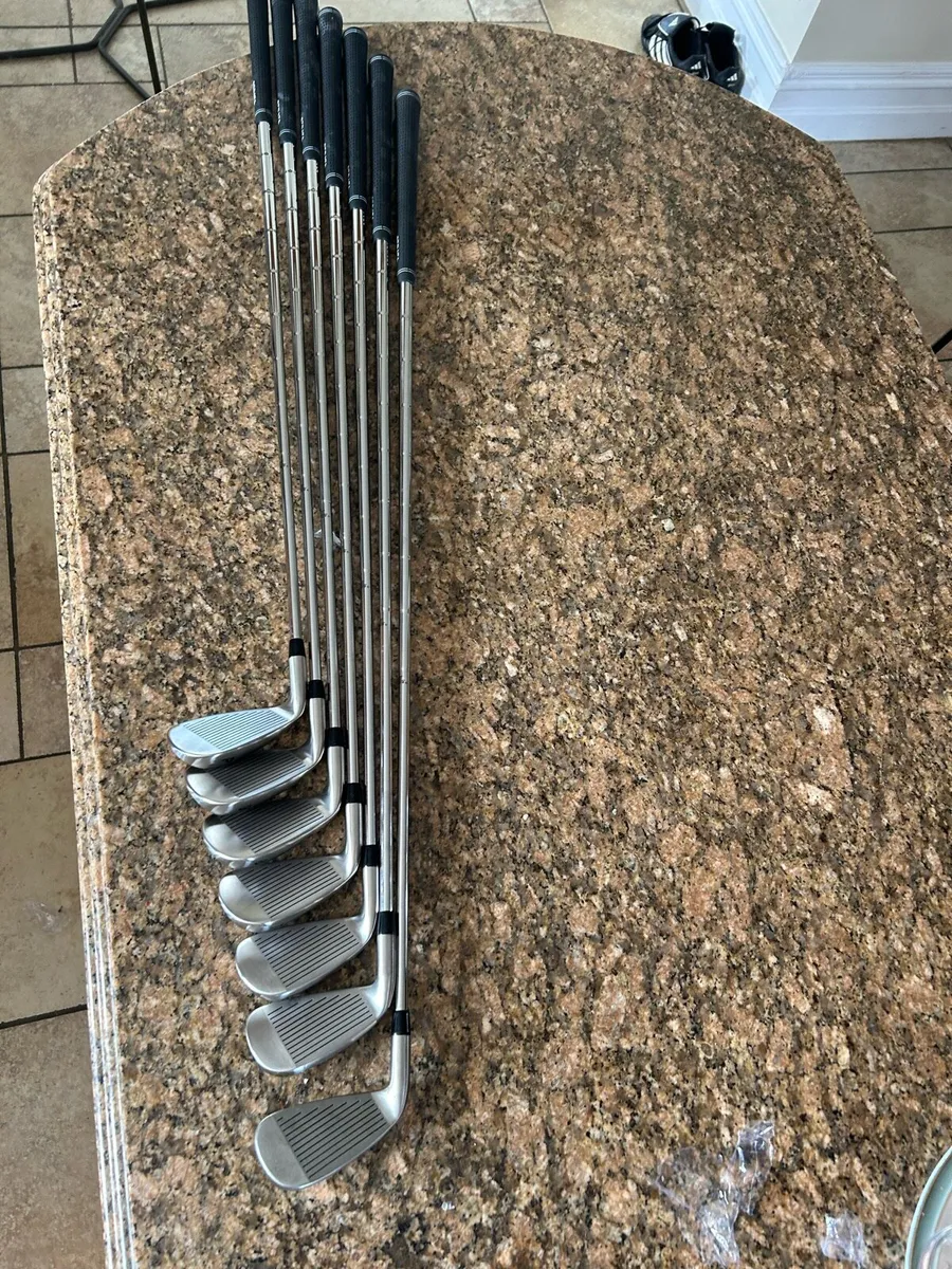 Top flite golf clubs - Image 1