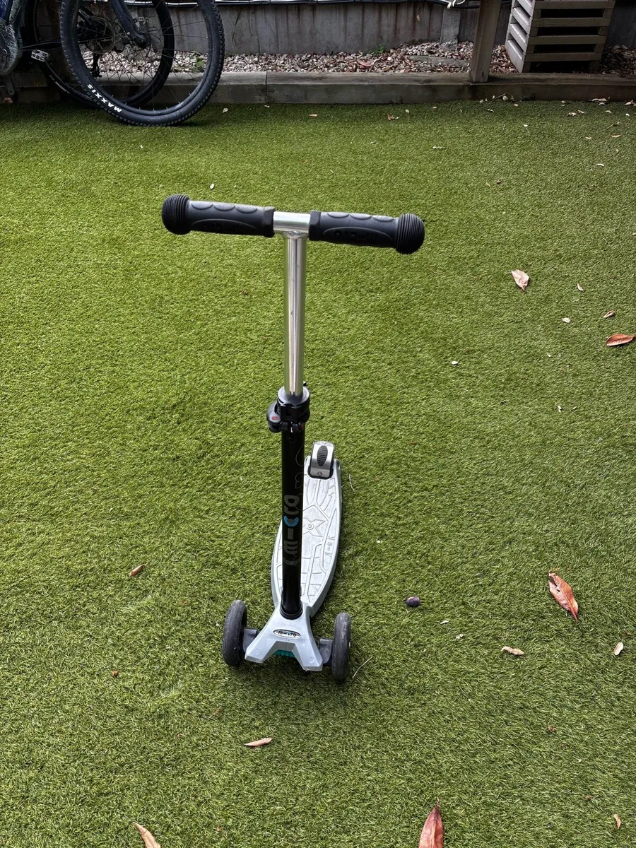 Scooter kids - Image 1