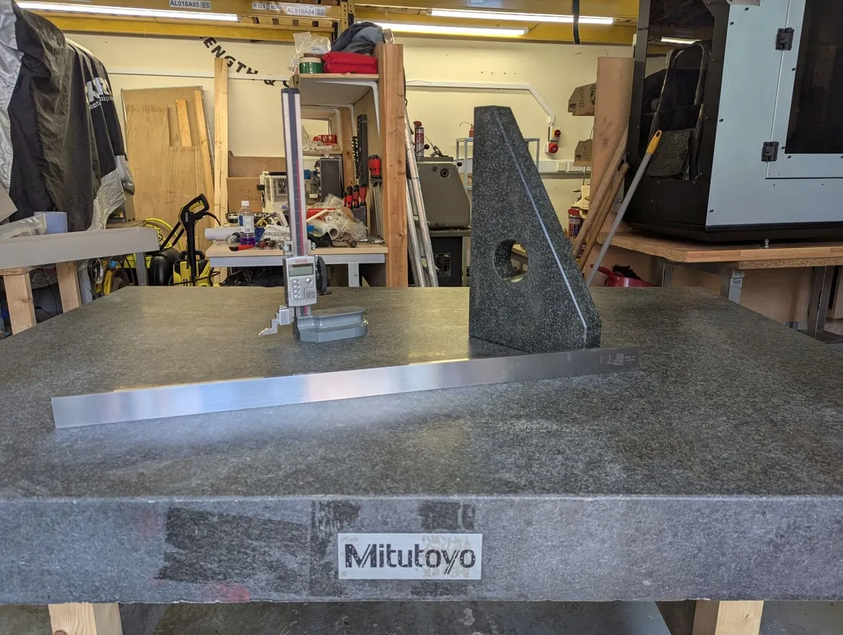 Mitutoyo, 6x4 ft Granite Surface table with stand - Image 1