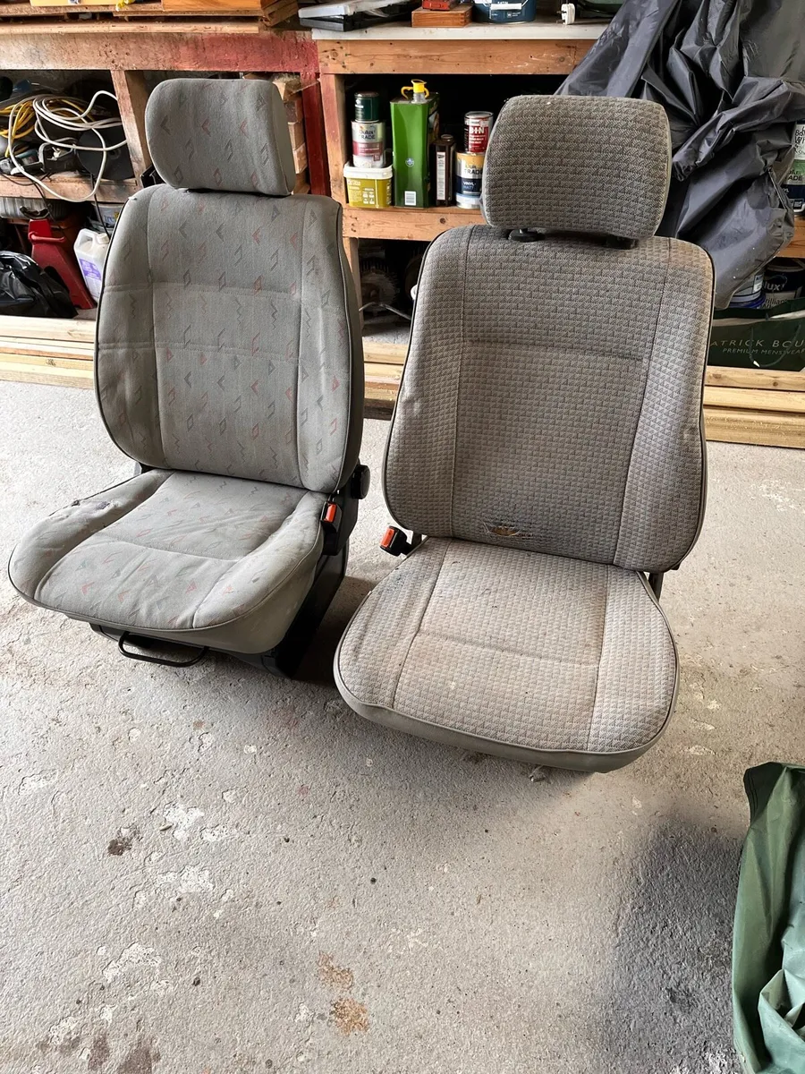 Van seats - Image 2