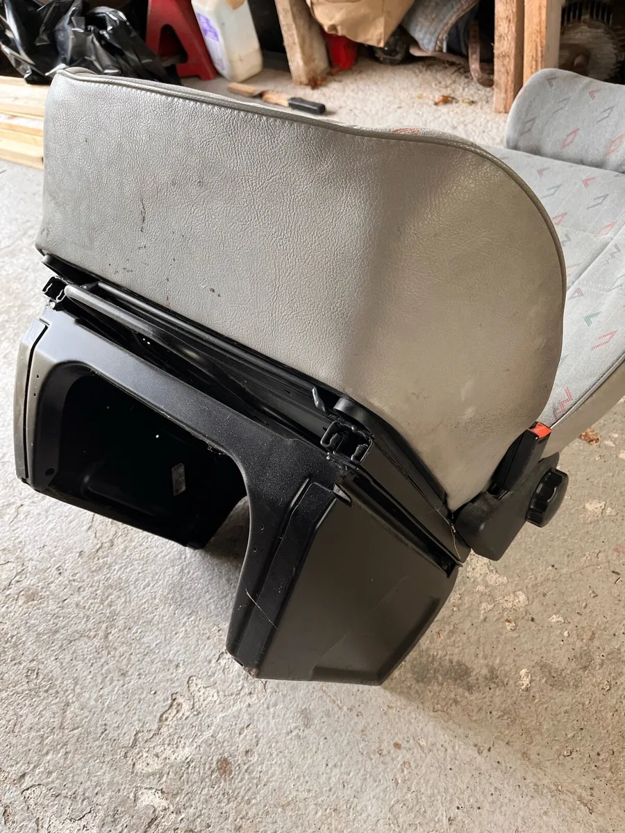 Van seats camper parts - Image 4