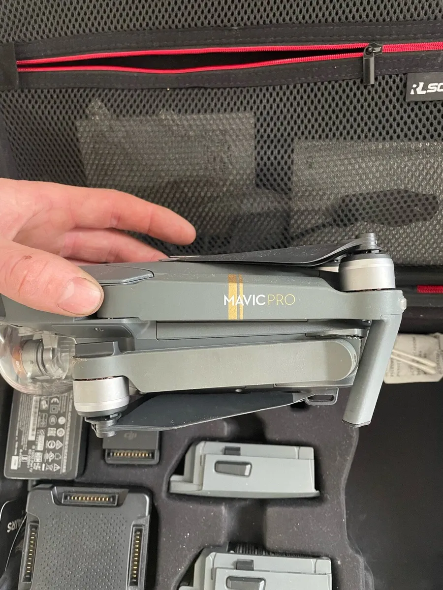 Dji mavic pro fly more combo - Image 2