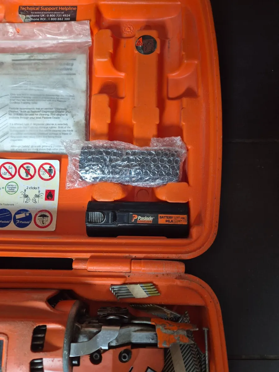 Paslode 1st Fix Nail Gun IM350 - Image 1