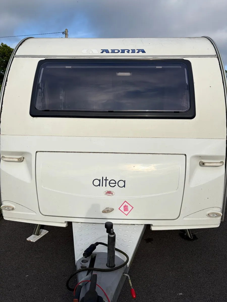 Caravan - Image 3