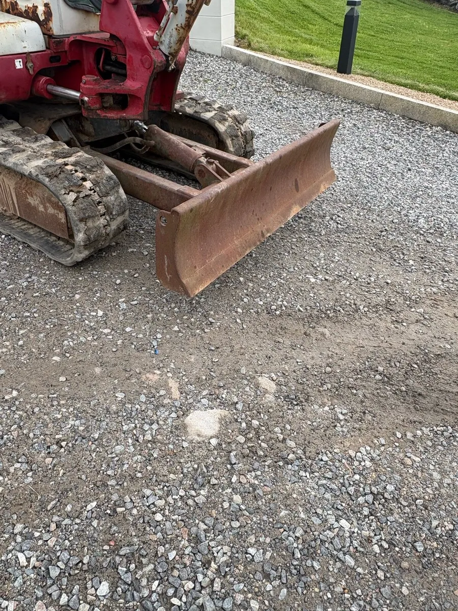 2007 Takeuchi tb 125 (3600 genuine hours) - Image 3