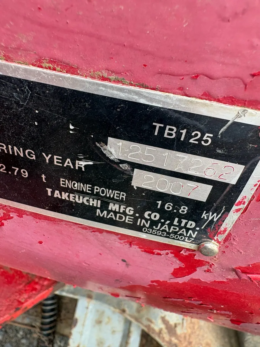 2007 Takeuchi tb 125 (3600 genuine hours) - Image 4