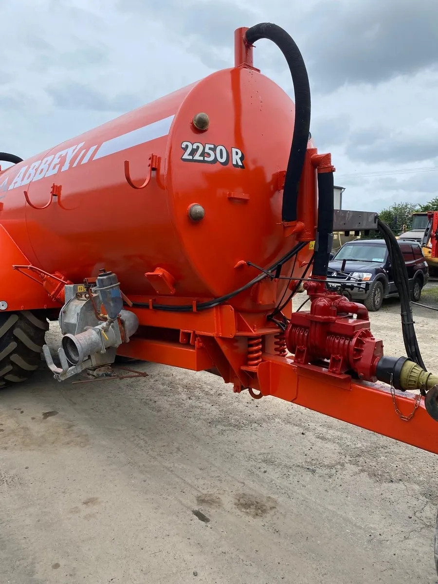 Abbey 2250 Injector System Tanker - Image 4
