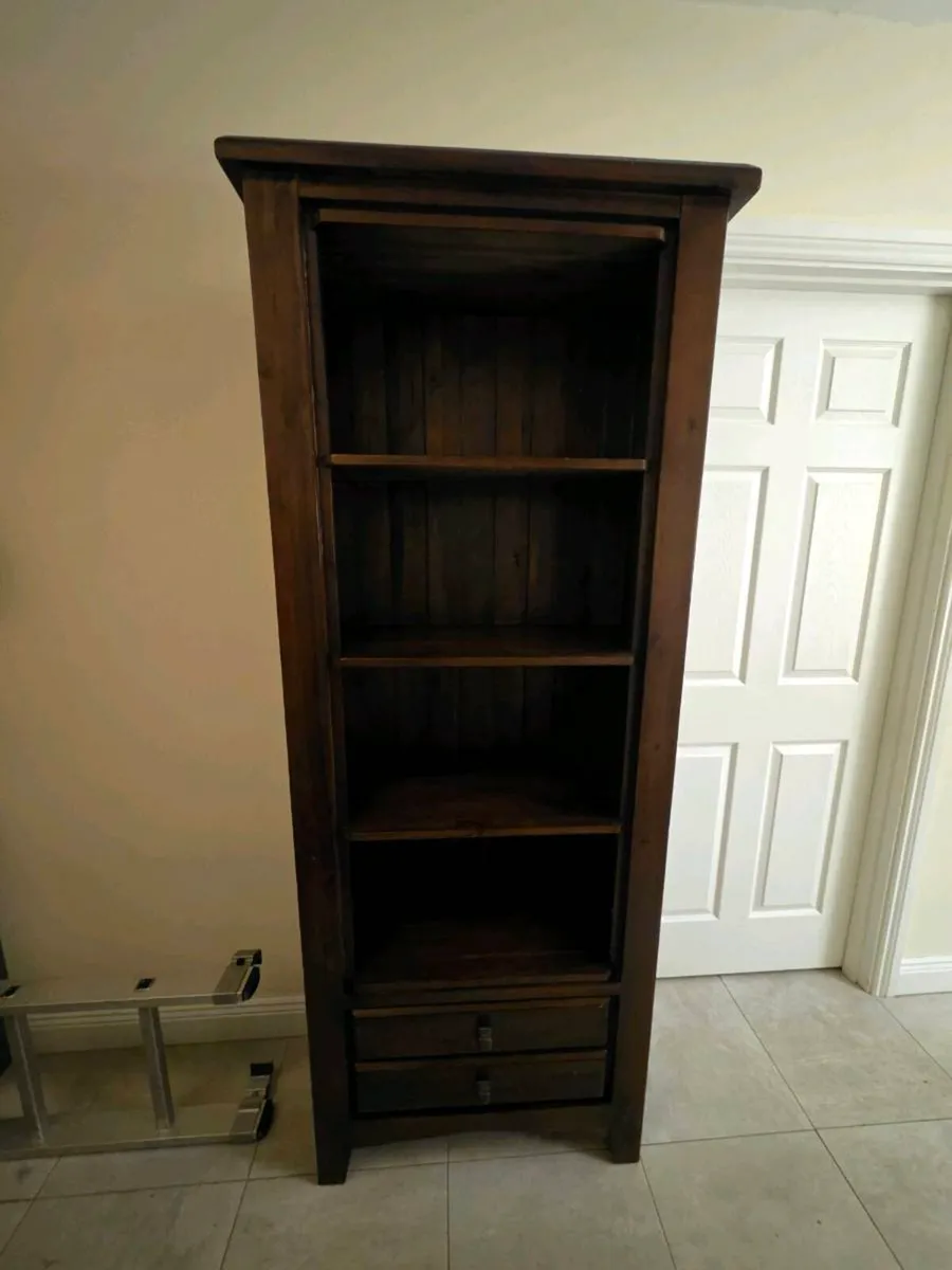 Tall Unit

Solid Acacia - Image 1