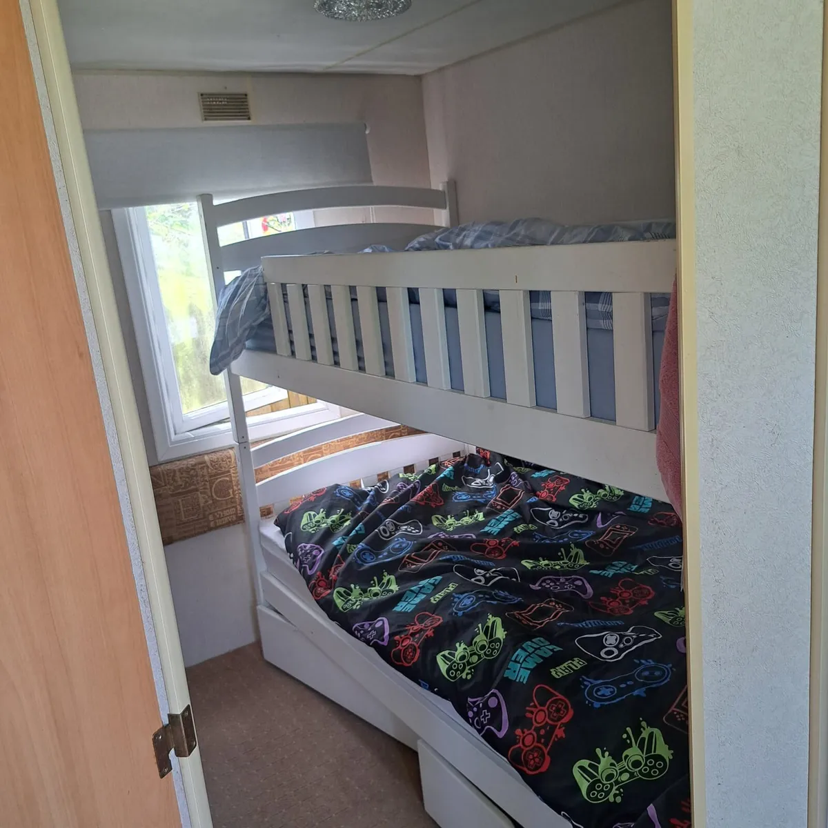 Mobile Home - Image 3