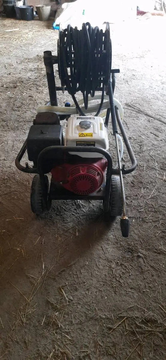 Power washer - Image 2