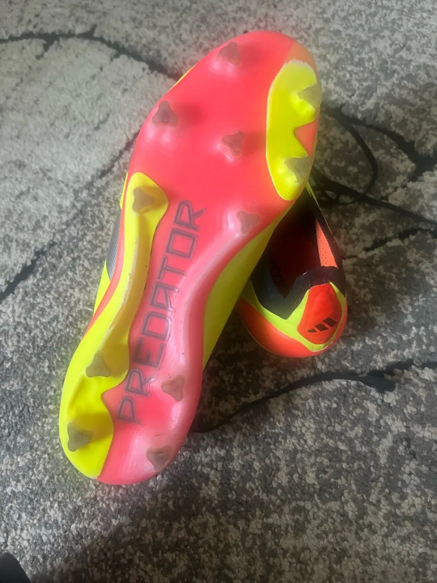 Adidas Predator - Image 2
