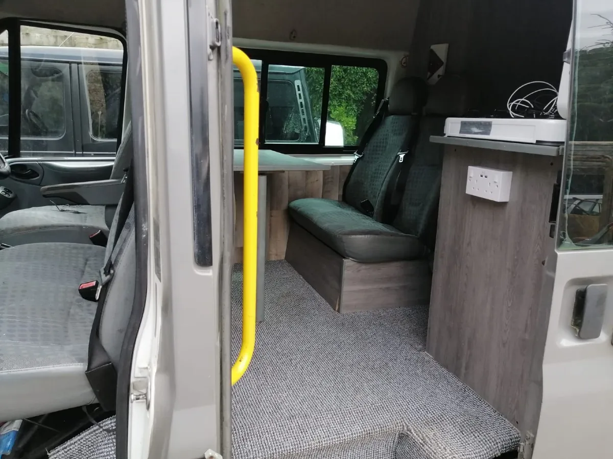Camper van - Image 4