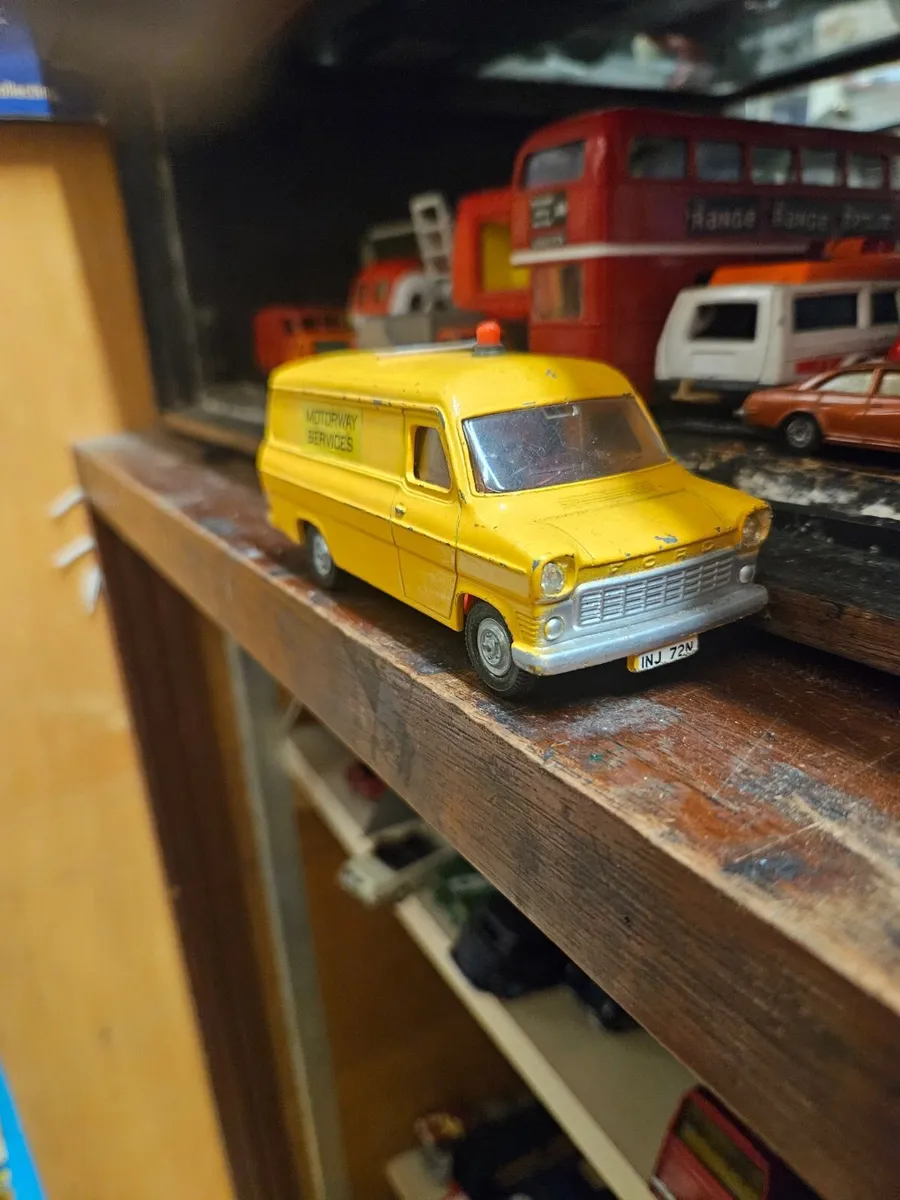 Dinky 1970's Ford Transit Van - Image 2
