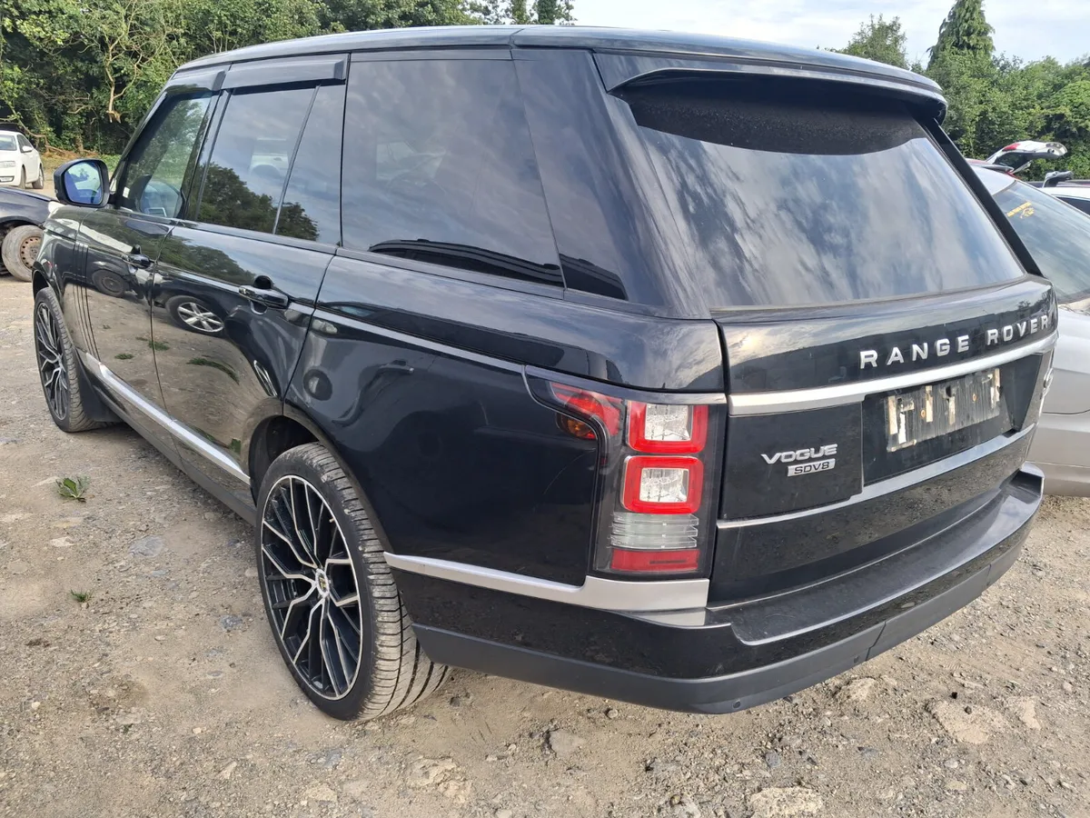 2013 Land Rover Range Rover Vouge SDV8 parts - Image 4