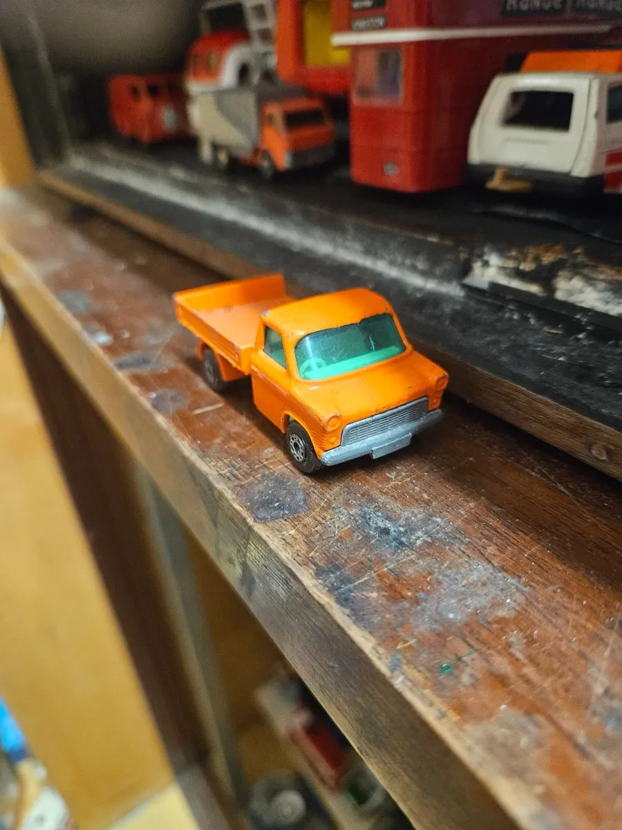 Matchbox Superfast Ford Transit