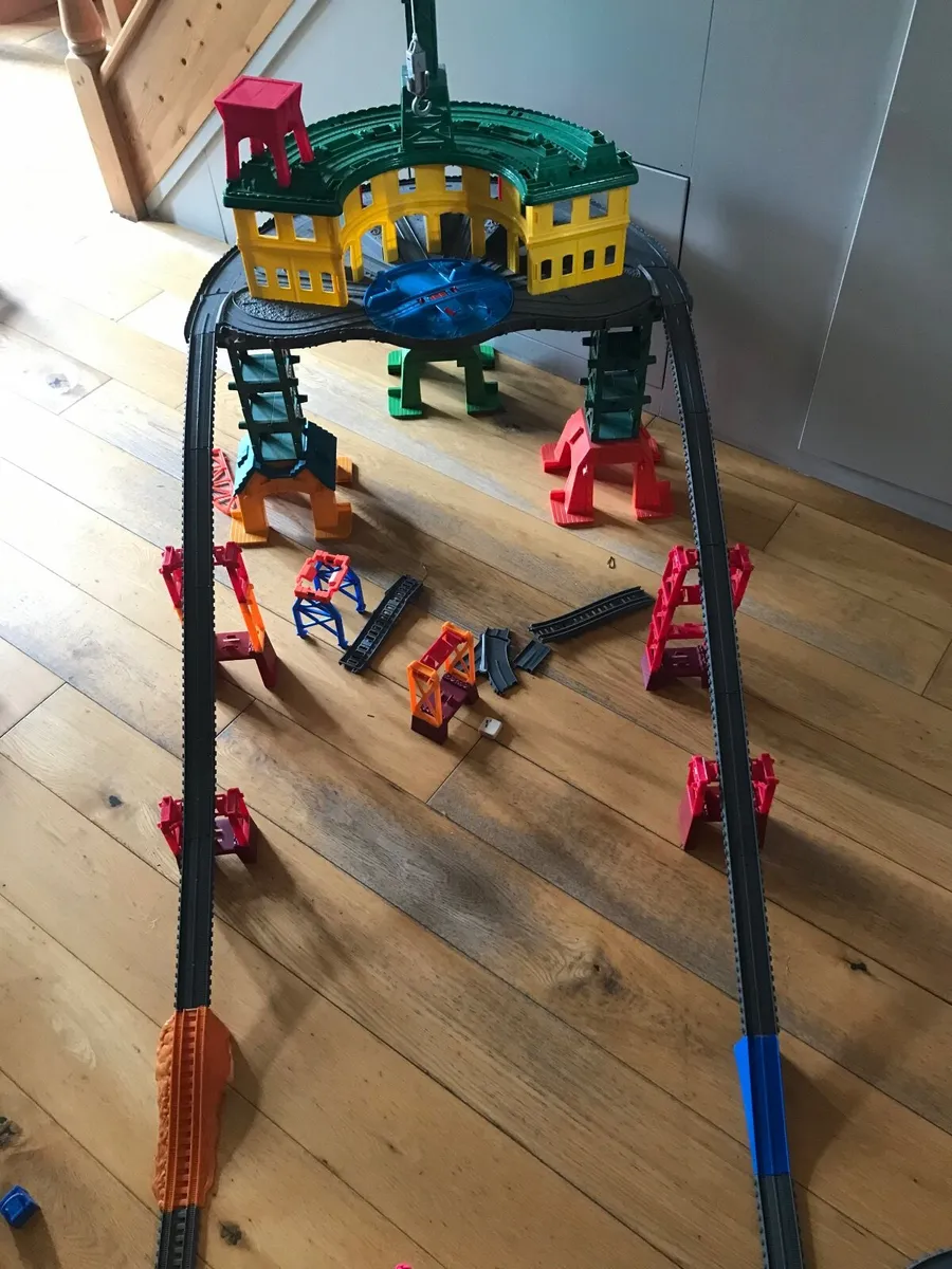 Thomas the Tank Super Station - Image 2
