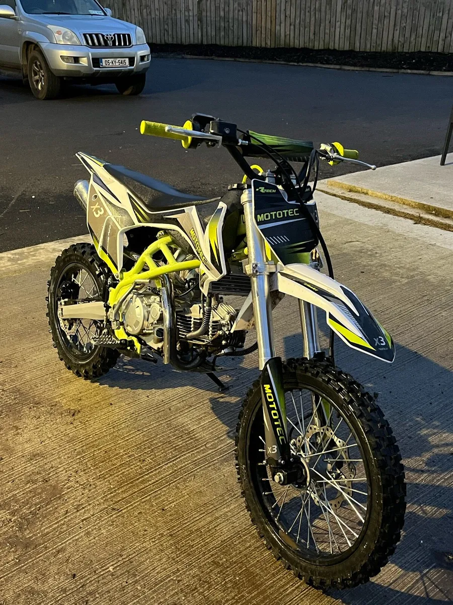 Dirt bike - Image 1