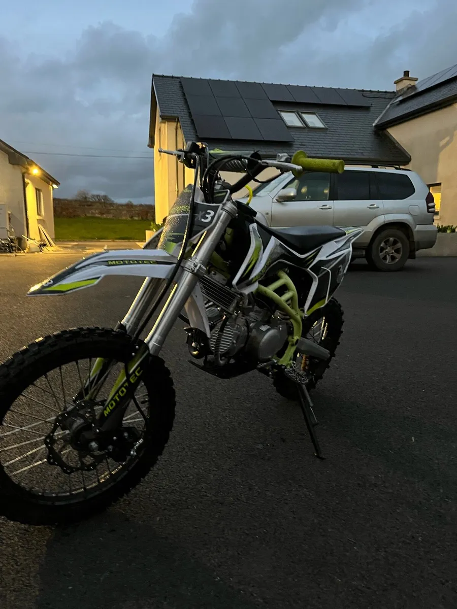 Dirt bike - Image 2