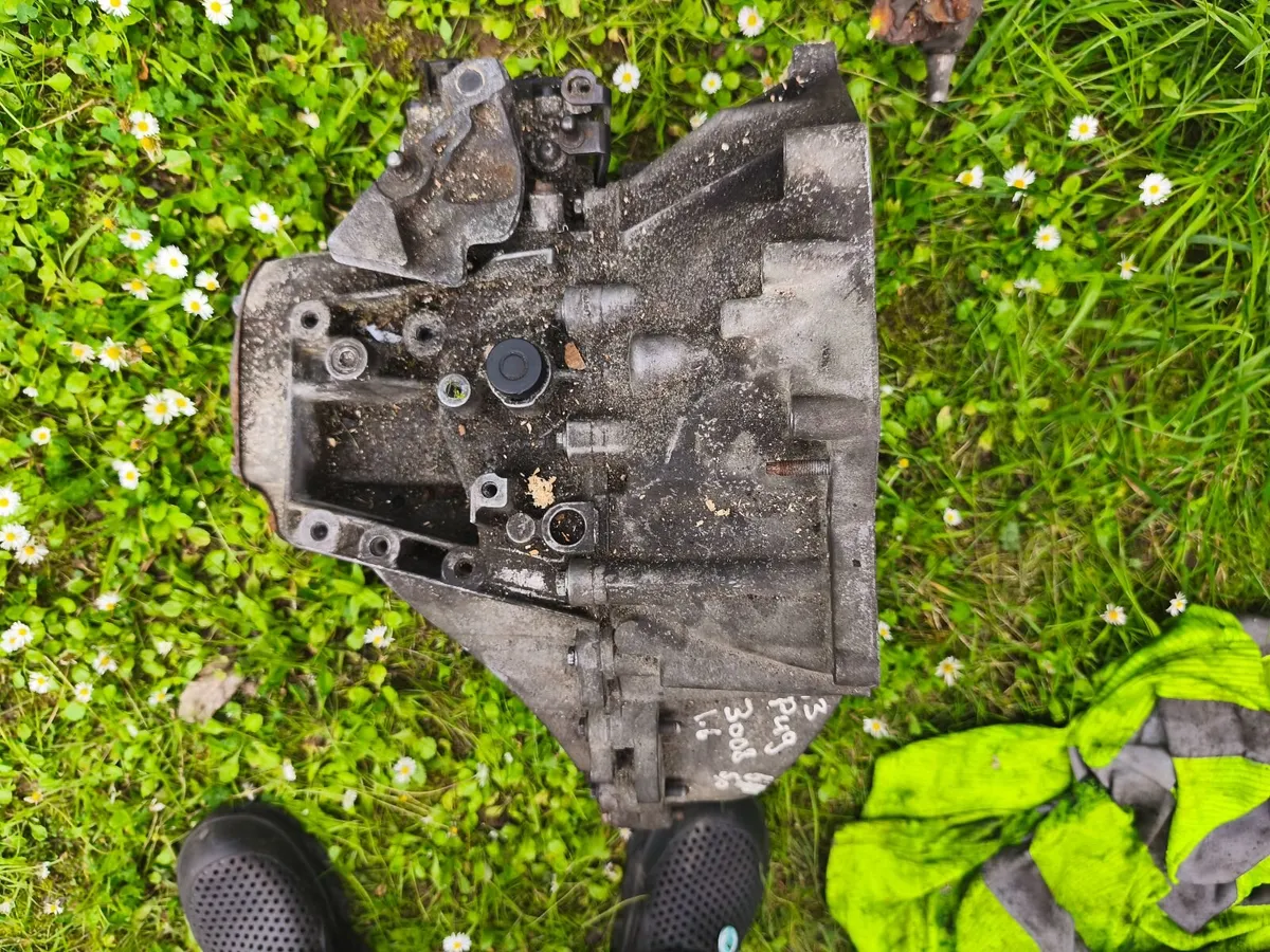 Peugeot 3008 2011 1.6 diesel  parts - Image 3