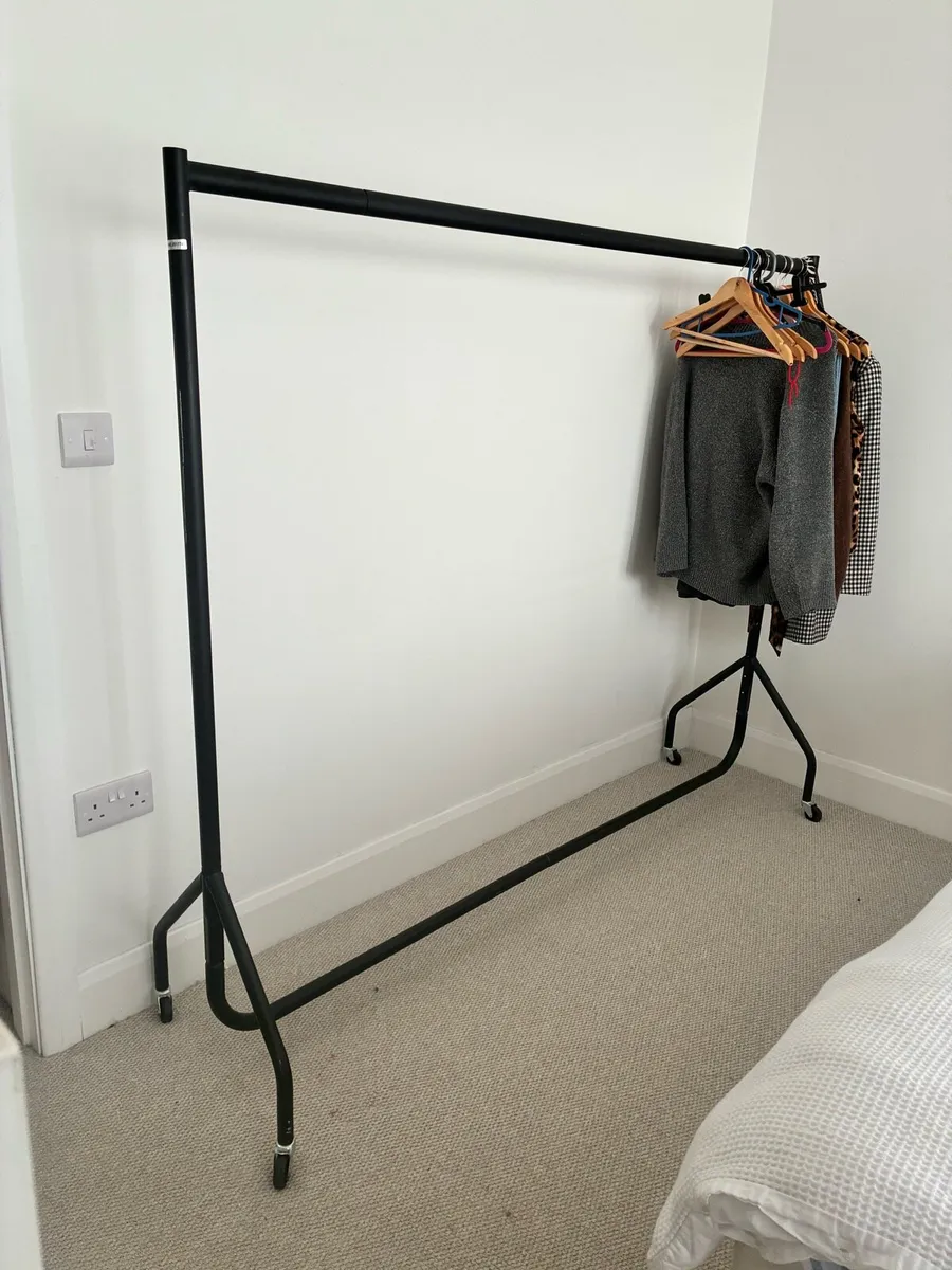 6ft long industrial clothes rail - Image 2