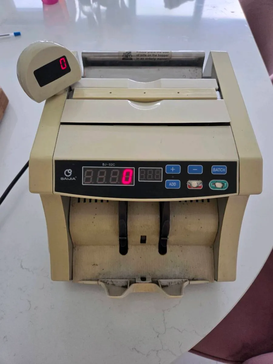Banknote counter - Image 1