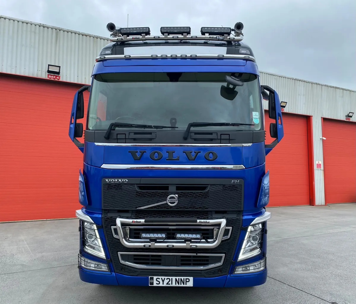 2021 Volvo FH 540 6x2 Tag Axle Unlimited Edition - Image 4
