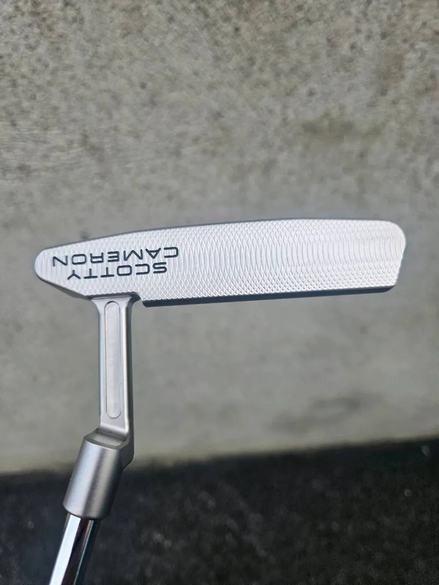 Scotty Cameron Super Select Newport 2 Squareback - Image 2