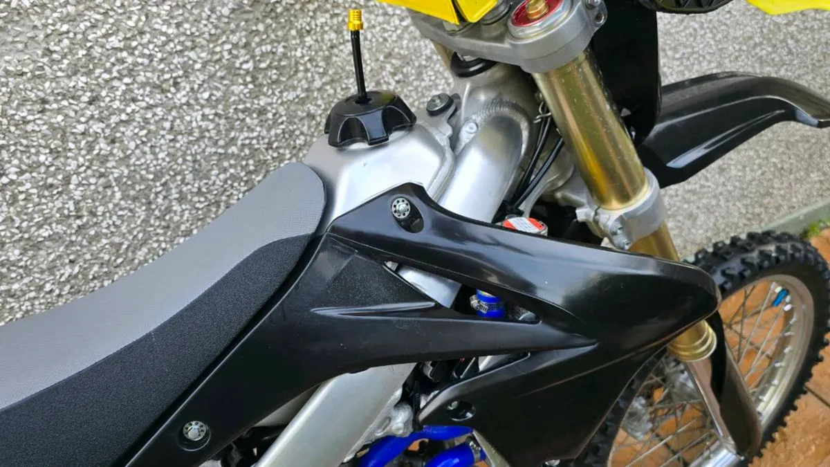 Suzuki Rmz 250 2016 - Image 2
