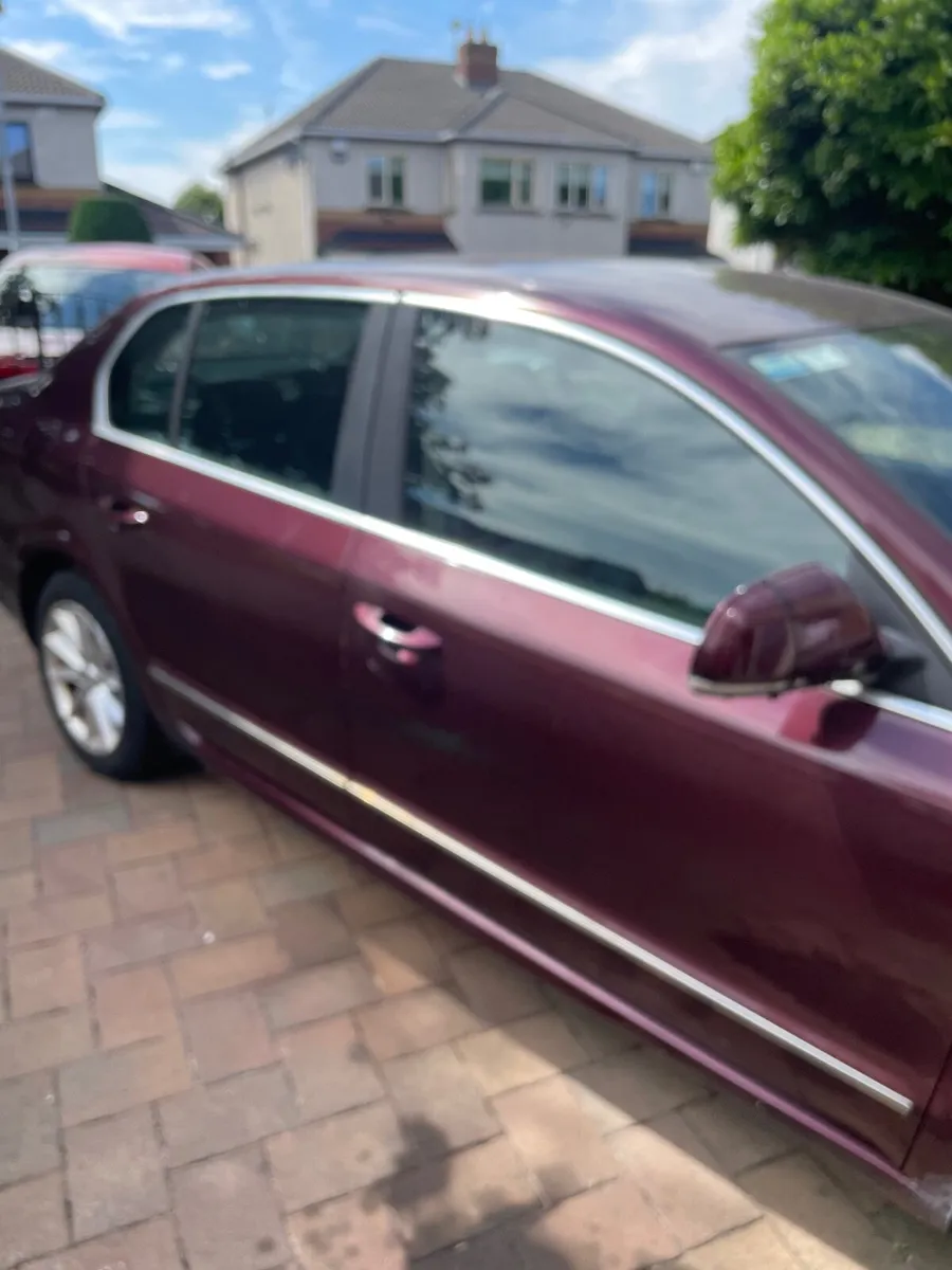 Skoda superb - Image 2