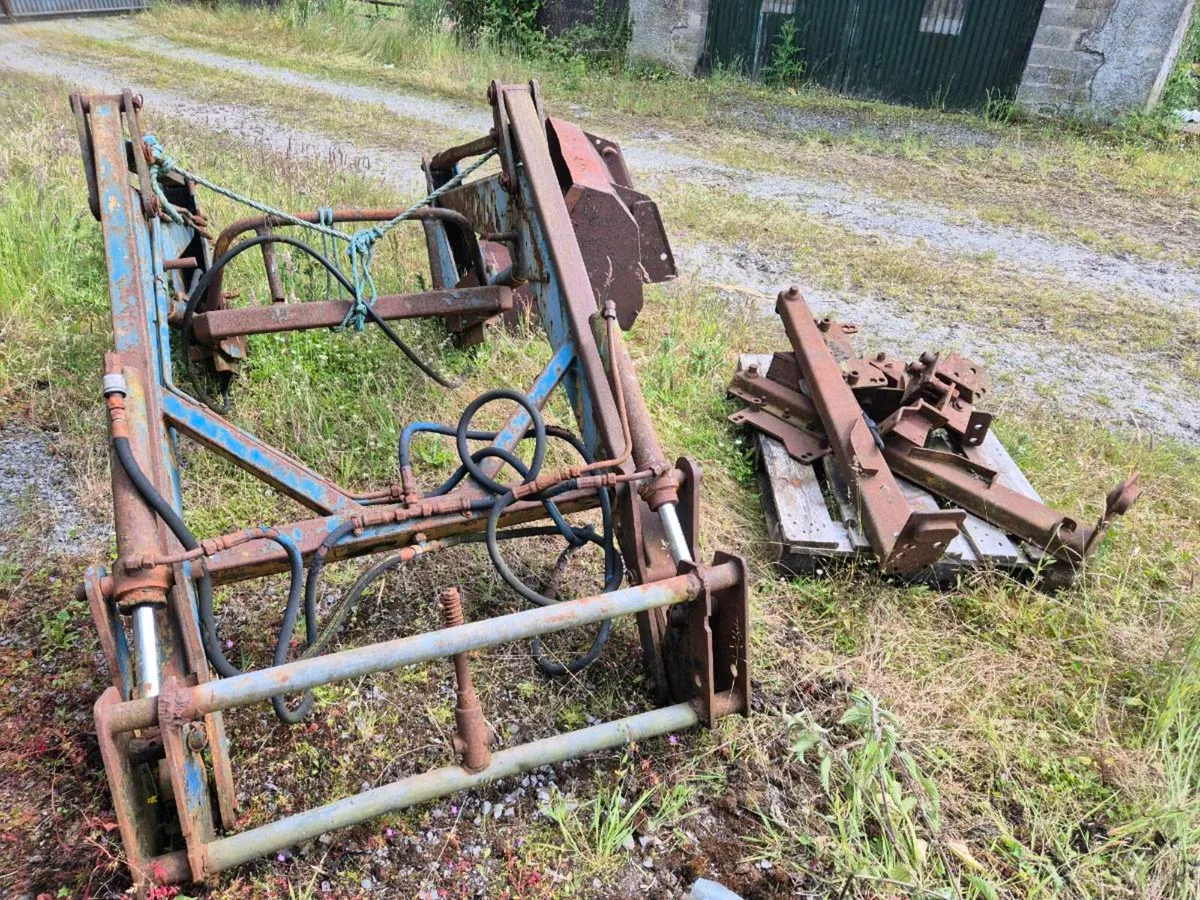 Loader - Image 2