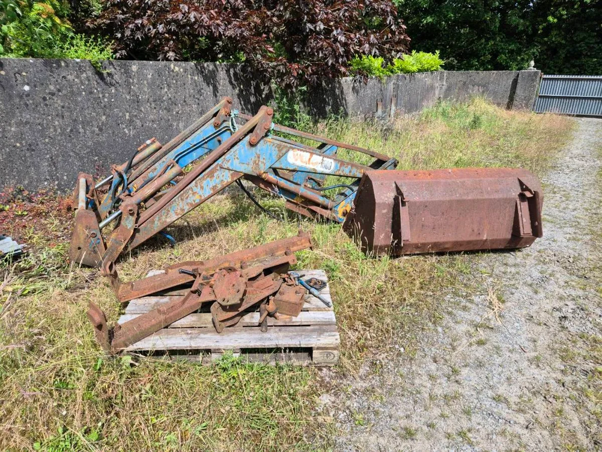 Loader - Image 1