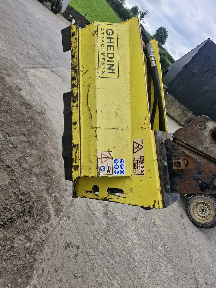 post drive and mulcher - Image 1
